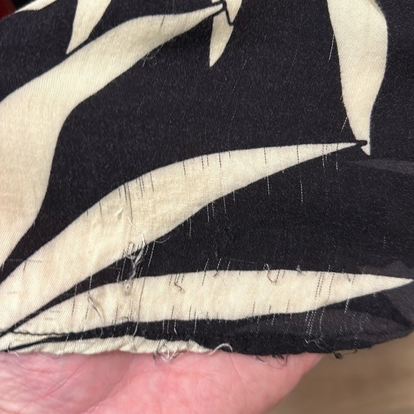 Deus Ex Machina original “Monkey Shirt” jungle pattern in lightweight viscose. - Picture 5 of 5